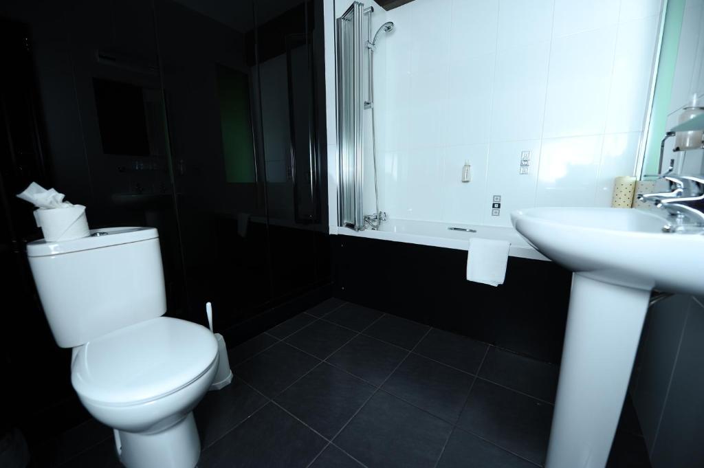 Superior Double Room with Ocean View & Balcony
